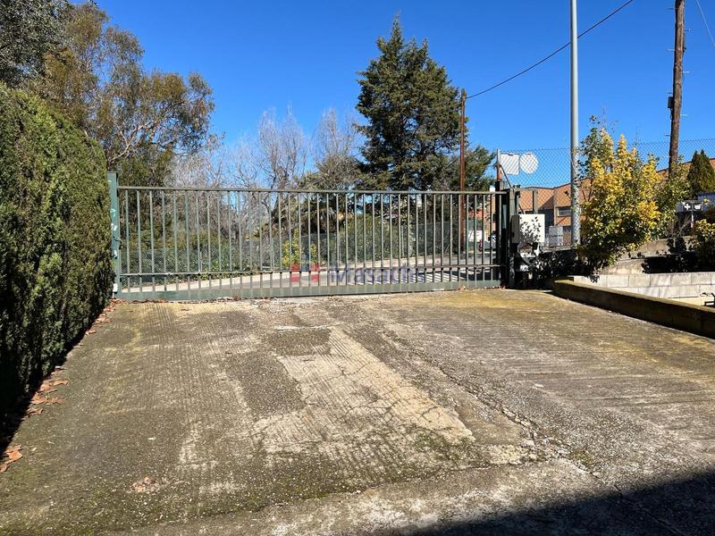 Foto 4d6e05a1-b0fb-48bf-9d01-fdd509cdb283. Location bâtiment à usage industriel dans Polinyà