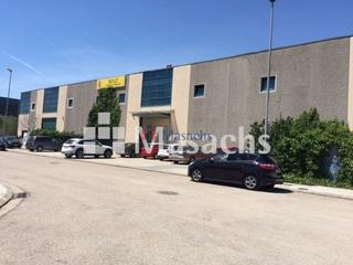 Nau industrial a Centre. En vidreres