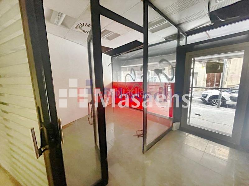 Foto a70b9bc6-07d2-4894-bbac-abb7837a4874. Locale commerciale in Barri del Centre Terrassa