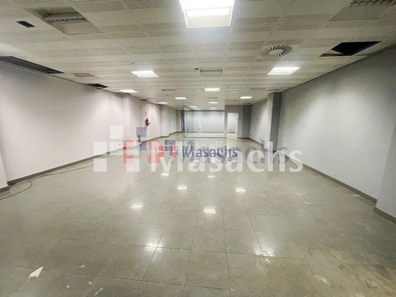 Foto da2b872c-7db5-4041-86e6-2c9fa9bb2a57. Locale commerciale in Barri del Centre Terrassa