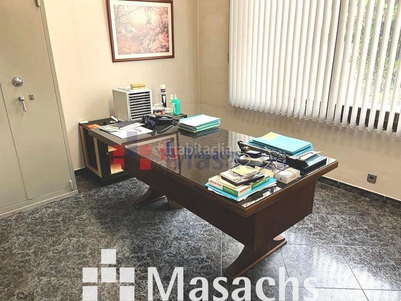 Foto 44f29ea5-32ea-4046-87fa-0209a24e1805. Nau industrial a Centre Rubí