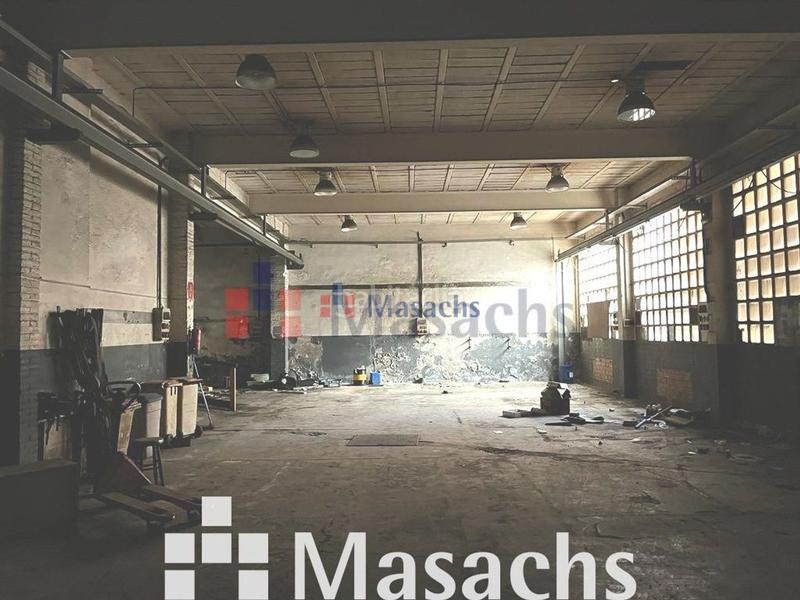 Foto eaa840ac-340f-4d81-995b-7eb4b0104be5. Nau industrial a Centre Rubí
