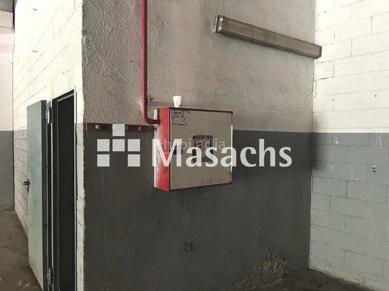 Foto 1cdbf8da-adb8-4d9b-a2e2-61cd61943645. Alquiler nave industrial en Zona Nord Rubí