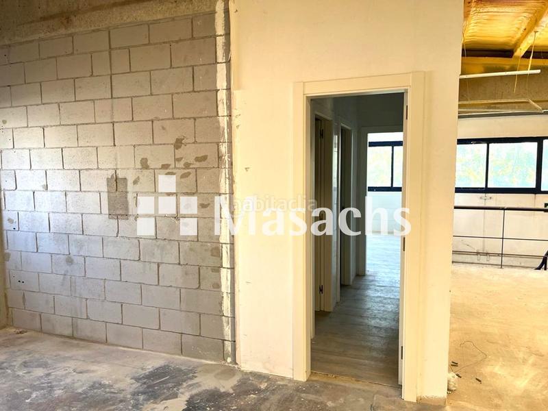 Foto f18389d9-d860-4913-8ec4-388d2d05f84f. Lloguer nau industrial a Zona Nord Rubí