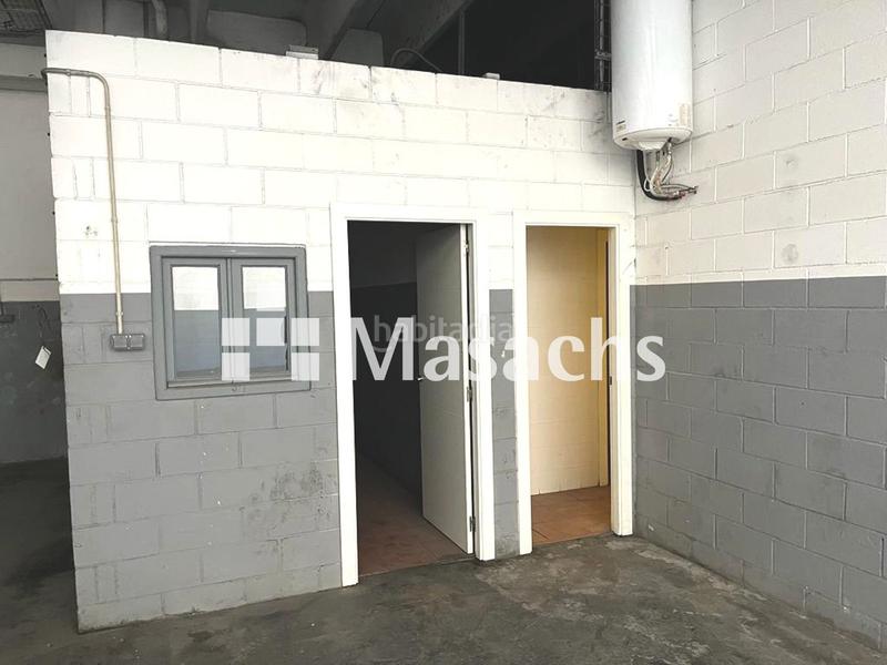 Foto fdb7789f-e618-4ad5-adfa-fb2b99a61540. Lloguer nau industrial a Zona Nord Rubí