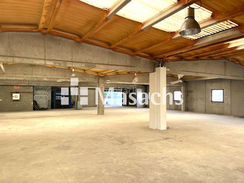 Foto 90c88ceb-511c-499a-a8f8-05a8cad49bd3. Rent industrial building in Zona Nord Rubí
