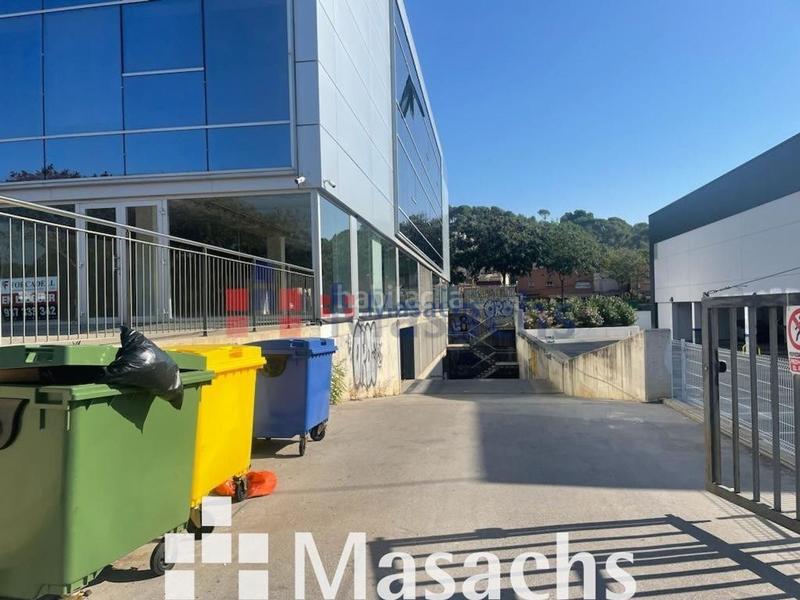 Foto 89dca58e-fb84-4a0d-a580-c48201d37daa. Rent office space in Les Fonts Terrassa