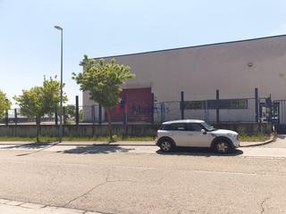 Rent Industrial building in Valdelagua. En san agustin del guadalix