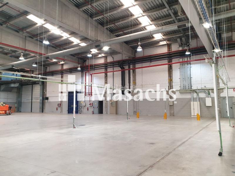 Foto 7d8632ad-22df-46e3-8a78-b4024a3131b5. Alquiler nave industrial en Hospital Valdemoro