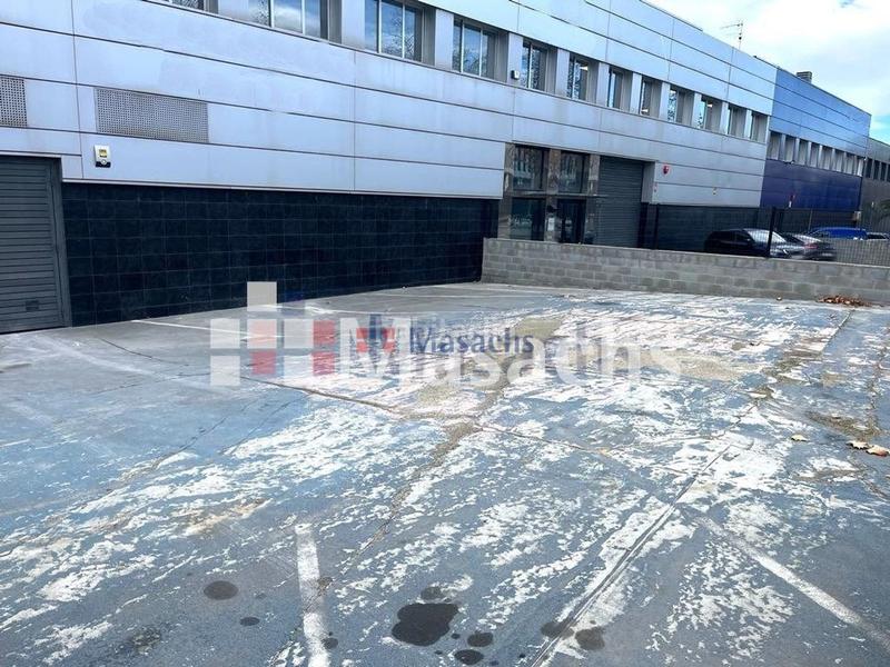 Foto 32b9d024-9c5c-4dc2-8046-87cea330a0d1. Rent industrial building in Centre-Eixample-Can Llobet Barberà del Vallès