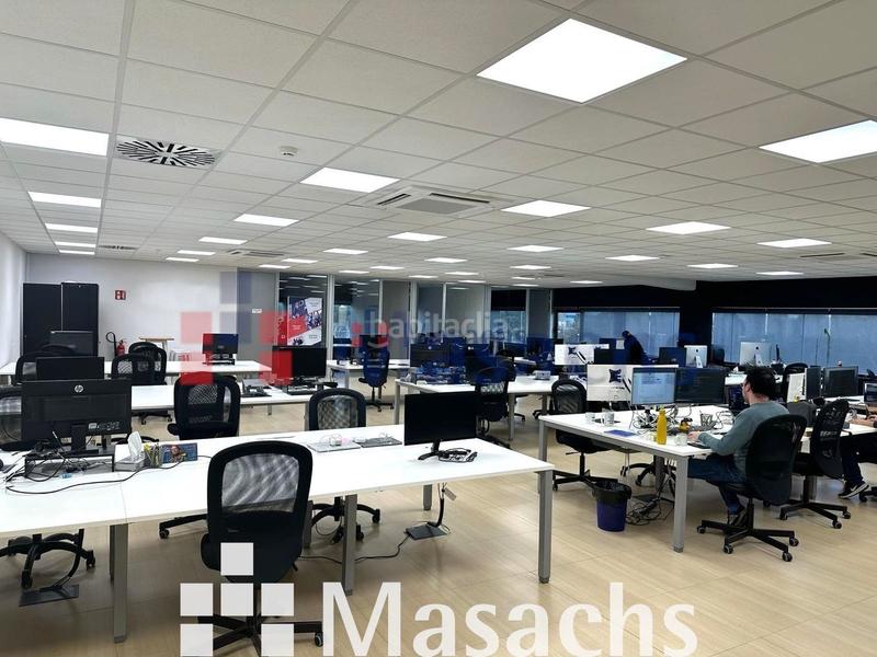Foto bd0e26b6-c5cf-434a-9703-adc573ae1090. Miete büro in Taialà - Germans Sabat Girona