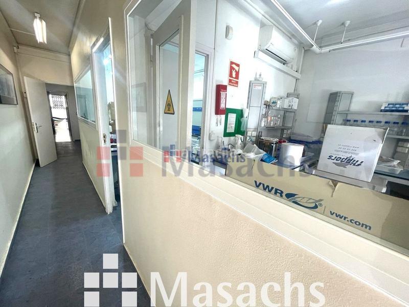 Foto 8ece86a9-7650-4ecb-8c0c-34984e26f487. Miete büro in San Pere Terrassa