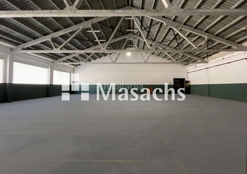 Foto 2b730e24-bac4-427b-a5bb-5921049bc873. Nau industrial a Vilada
