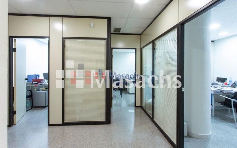 Foto 111e9bc5-e5a1-41a2-9e2c-658d099d9a4f. Alquiler local comercial en Barri del Centre Terrassa