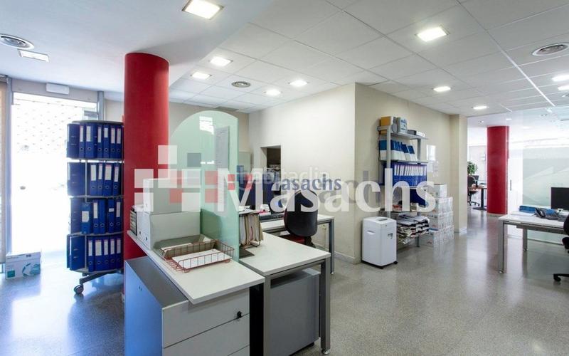 Foto 7c311edd-ca12-4e1a-8d29-e89c894be1f2. Alquiler local comercial en Barri del Centre Terrassa