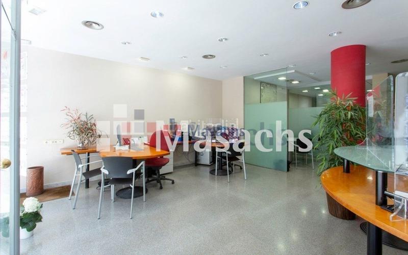 Foto d6f1d22a-8bad-4531-ac50-6d523e48403a. Alquiler local comercial en Barri del Centre Terrassa