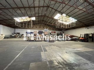 Lloguer Nau industrial a Ca n'Anglada. En terrassa