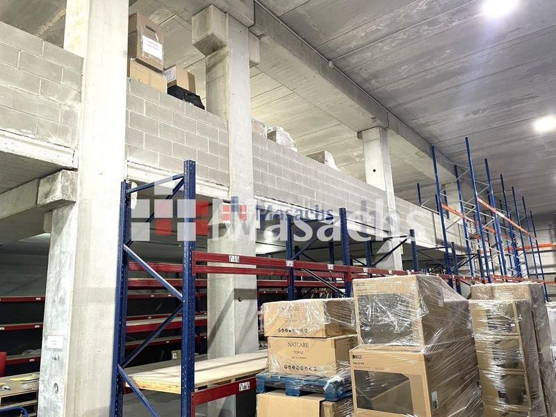 Foto 8a3c52aa-e95a-494e-bb91-ccc22f99df1e. Nave industrial en Ca n'Aurell Terrassa