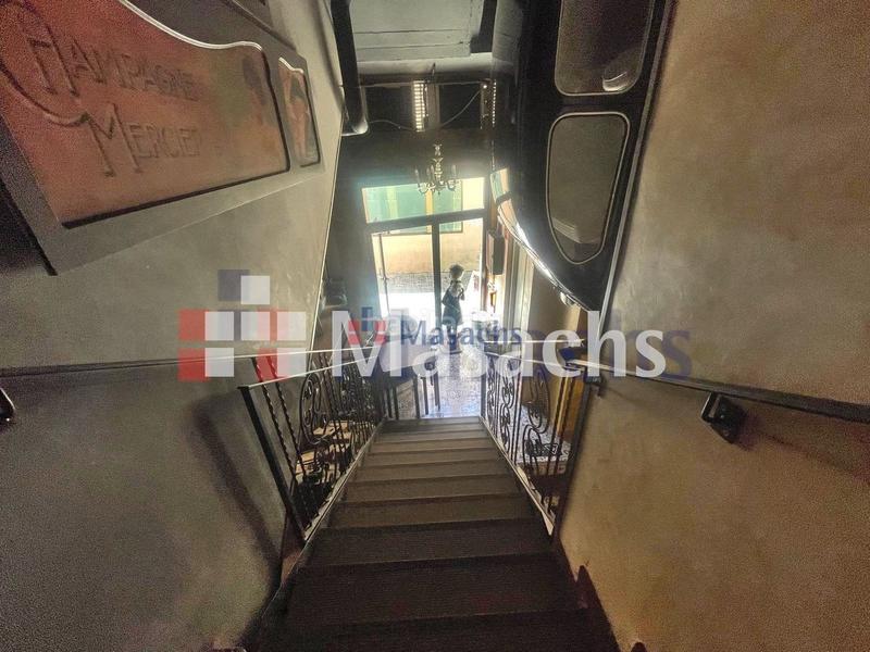 Foto 58226f35-fa30-43d0-b489-52f36c93a426. Rent business premise in Barri del Centre Terrassa