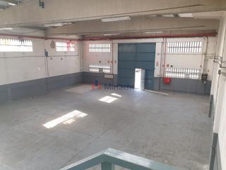 Industrial building in Villaverde Alto. En madrid