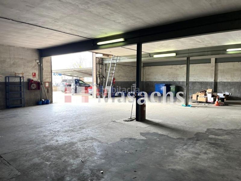 Foto b02c7705-0c3a-4f3b-ad02-59327205f504. Industrial building in Palau-solità i Plegamans