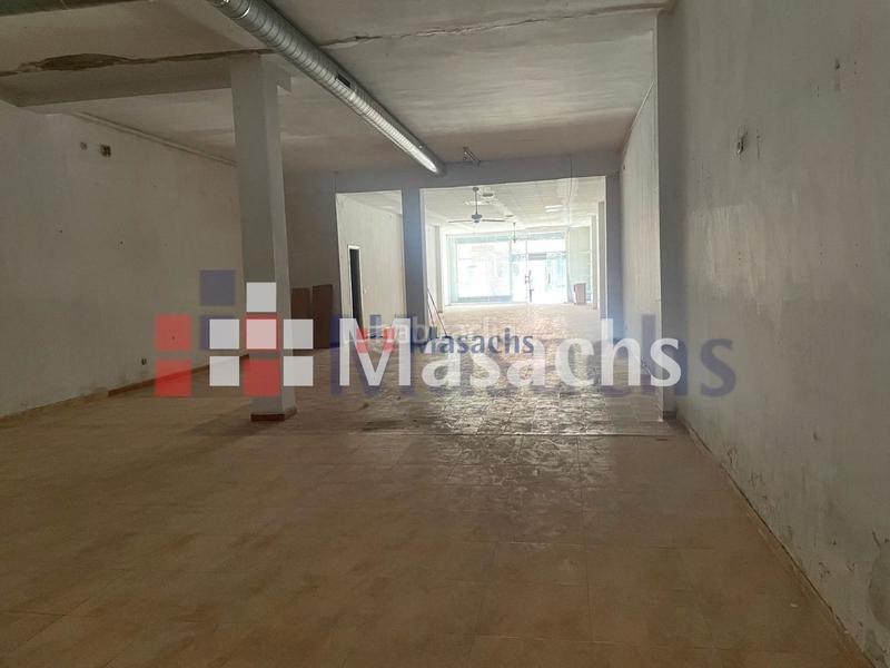 Foto 88f61c17-c707-443f-9f41-fe63b0acf739. Lloguer local comercial a Zona Esportiva Terrassa