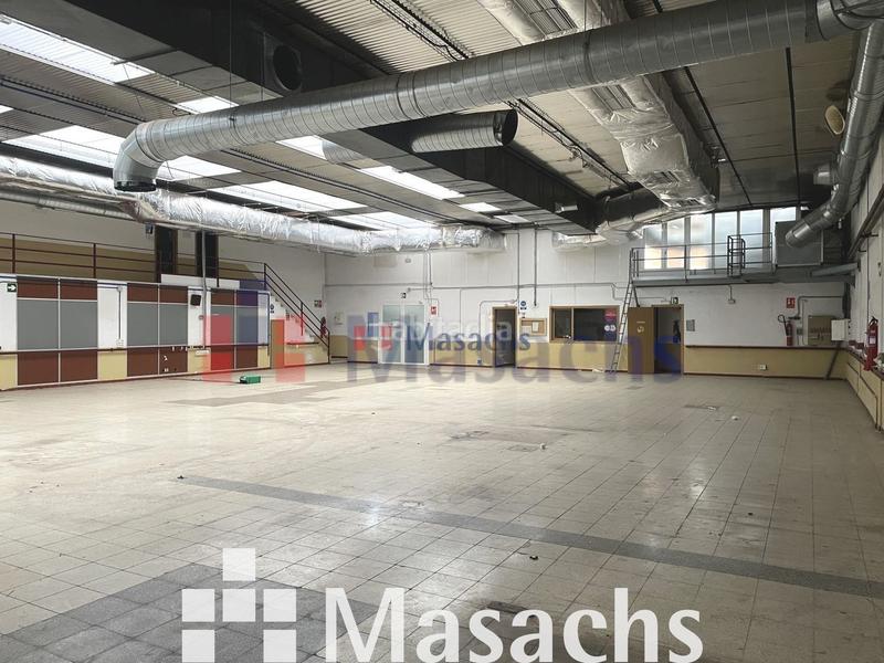 Foto 0c008384-6597-436e-88b5-7c220575ce41. Rent industrial building in Les Arenes - La Grípia - Can Montllor Terrassa