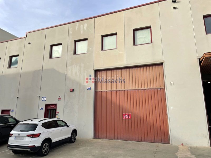 Foto 5118086b-3494-40c0-814d-60f1119887c9. Alquiler nave industrial en Sant Llorenç Terrassa