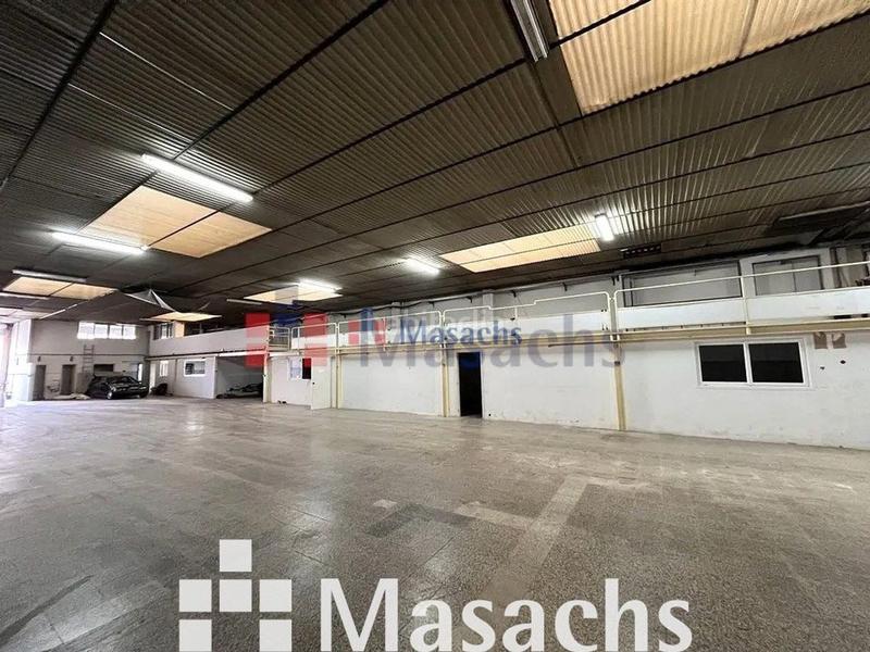 Foto 25679332-f5c6-43a9-87ce-69e65dfd0bda. Alquiler nave industrial en Gràcia Sabadell