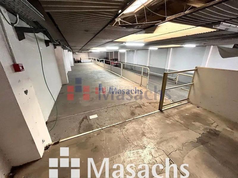 Foto ed9a3048-c3f1-4569-ac01-82892a31449d. Lloguer nau industrial a Gràcia Sabadell