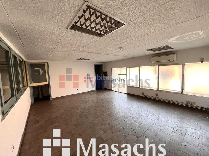 Foto f94678a5-12c6-488e-87cb-0102d0a5605e. Rent industrial building in Gràcia Sabadell