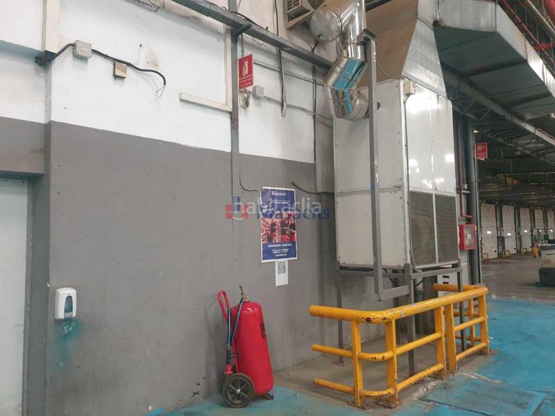 Foto 36d42d05-785b-4d55-b9e5-442f84e435f3. Lloguer nau industrial a Guardia Civil-Zona Industrial Valdemoro