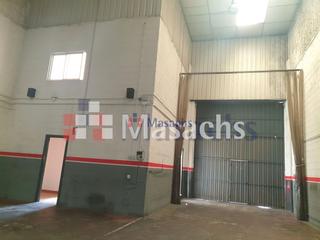 Rent Industrial building in El Olivar. En alcalá de henares