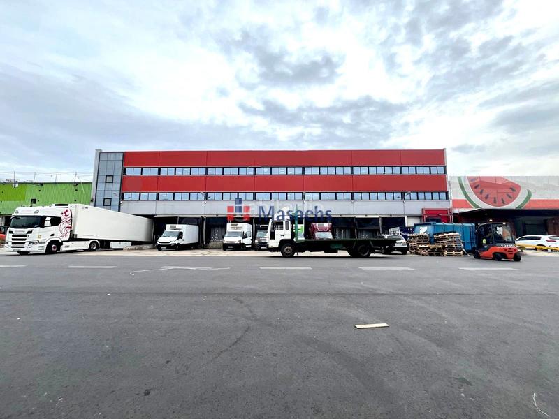 Foto 40ec1e00-03da-4a62-80d1-298a0768fc36. Industrial building in Zona Franca - Port Barcelona