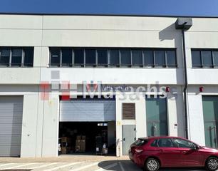 Rent Industrial building in Villaverde Alto. En madrid
