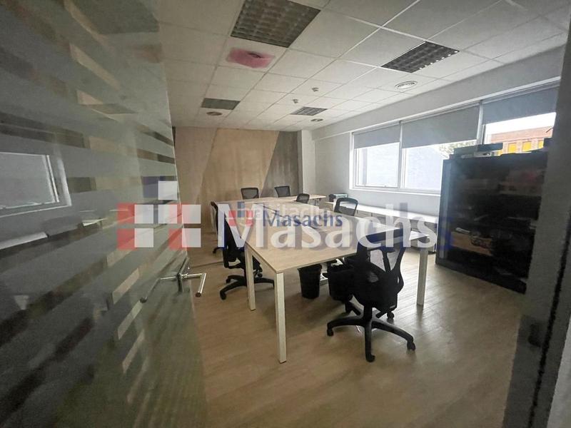 Foto 37fc5bff-7e69-421f-83c2-5ef4e65967da. Miete büro in Centre Hospitalet de Llobregat (L´)