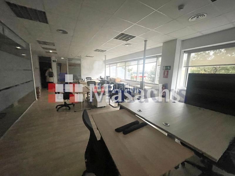 Foto 4d3c6573-6dd2-4285-b6dd-204ca231d620. Miete büro in Centre Hospitalet de Llobregat (L´)