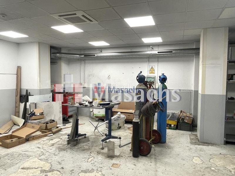 Foto 04044fb1-ba16-4fae-a7b5-bc94483f570a. Alquiler nave industrial en Centre-Eixample-Can Llobet Barberà del Vallès