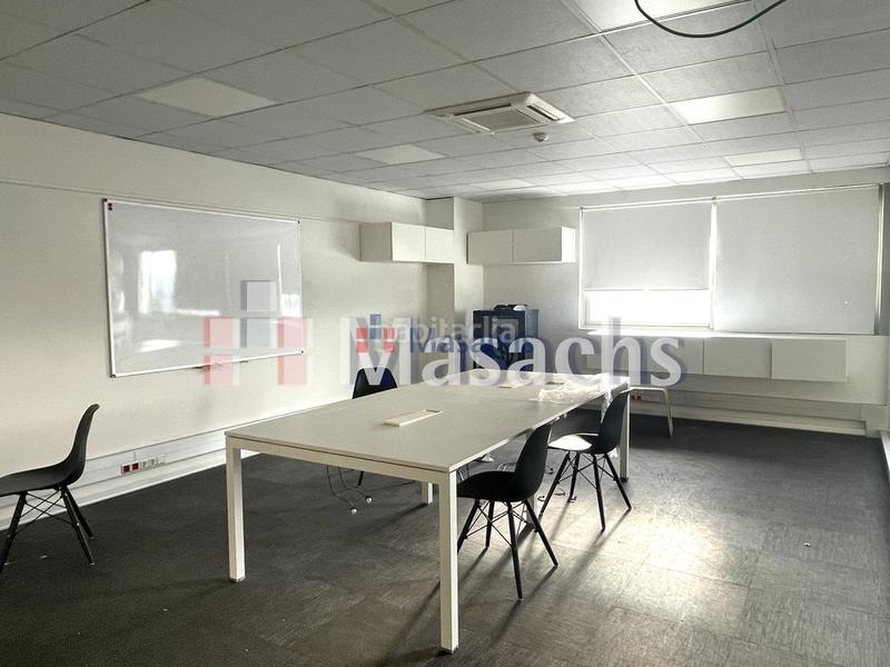 Foto 5283a2b4-9594-44fe-b88b-b7d629c6e889. Location bâtiment à usage industriel dans Centre-Eixample-Can Llobet Barberà del Vallès