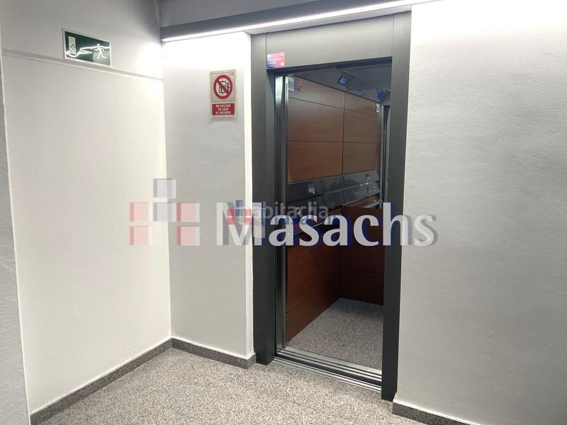 Foto 4761f502-1c22-499f-aeea-1278ab3de663. Rent industrial building in Centre-Eixample-Can Llobet Barberà del Vallès