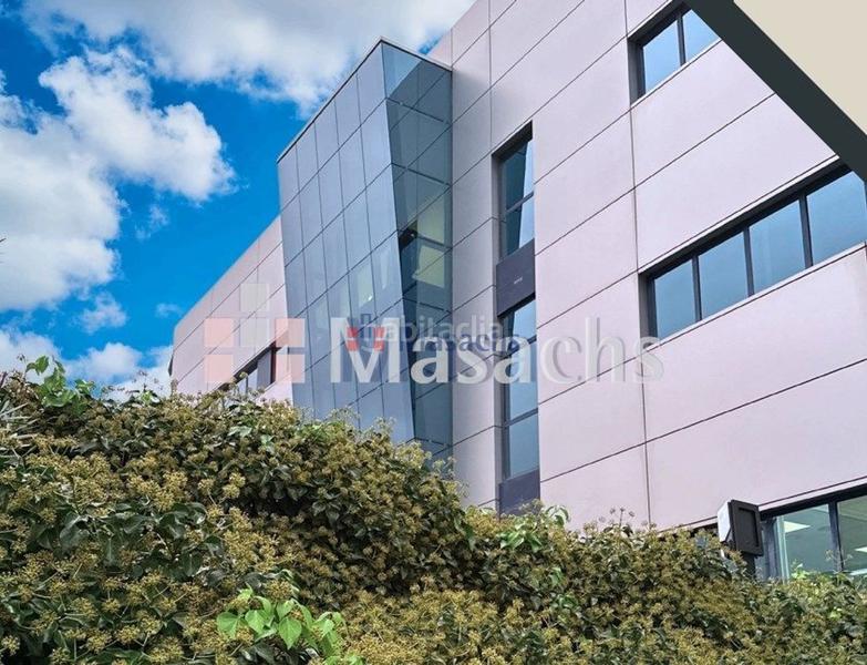 Foto 1822f728-6b72-4be0-ba67-2dee50da11a0. Location bureau dans Can Roses Rubí