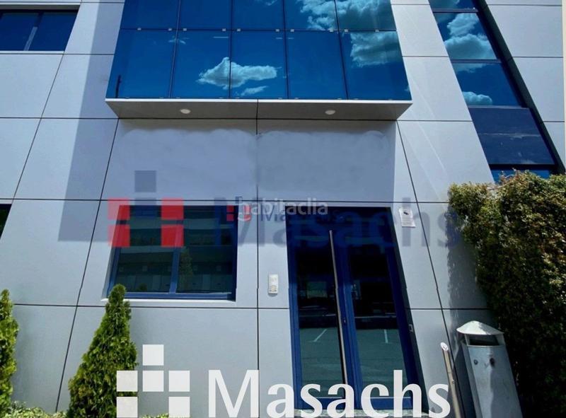 Foto 1b3afeeb-e875-435c-acd6-7f472f5c0f5b. Alquiler oficina en Can Roses Rubí