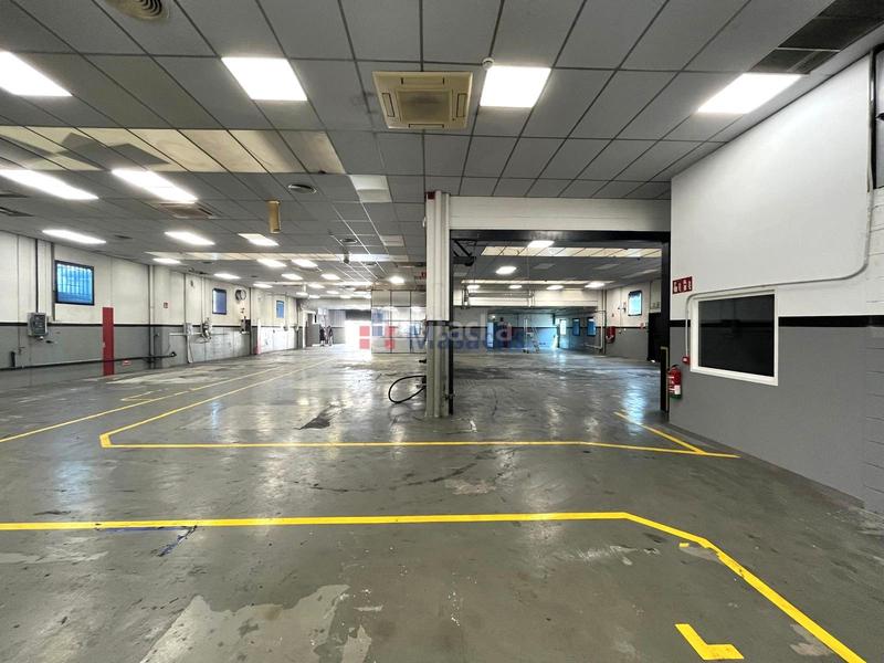 Foto fe14deec-471d-452e-a976-b99fd1867150. Alquiler nave industrial en Can Vallhonrat Rubí