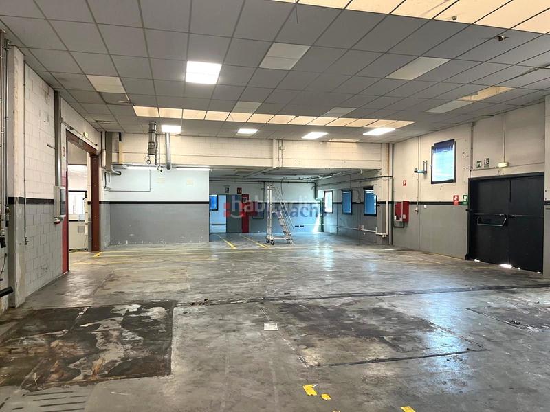 Foto 2920806f-ecd9-4151-bf3e-4ed37df4106e. Miete fabrikhalle in Can Vallhonrat Rubí