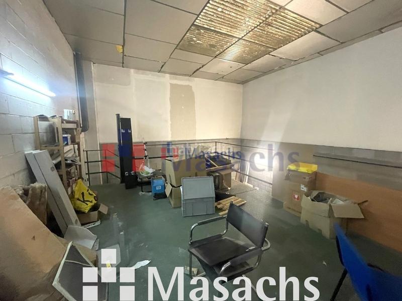 Foto 6ec6322c-895b-44f1-ac1a-06ab6a578572. Rent industrial building in Can Parellada Terrassa