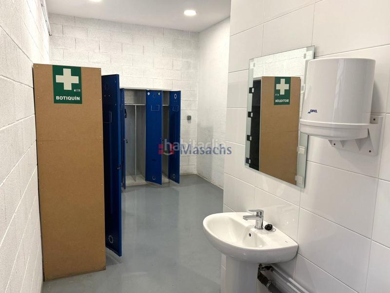 Foto 06a0c634-bde7-4425-bd71-8f3d2f1c3a17. Lloguer nau industrial a Polígon Industrial Santa Margarida Terrassa