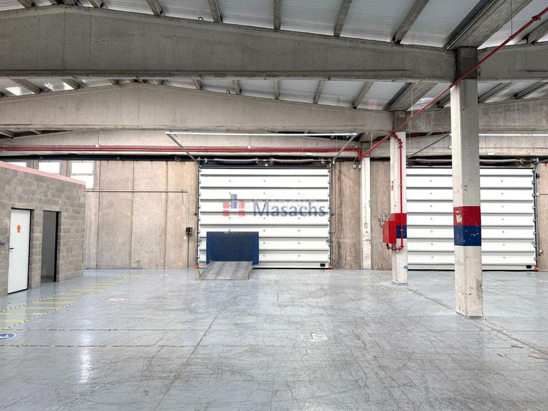 Foto 981ee07a-3f3a-4a7e-8fea-18386b859292. Location bâtiment à usage industriel dans Polígon Industrial Santa Margarida Terrassa