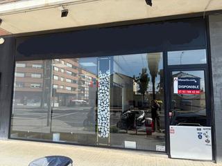 Location Local commercial à Zona Esportiva. En terrassa