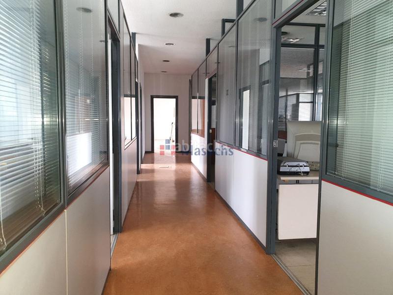Foto 42d94b00-5c9b-44ff-9627-c09cf0f7d86a. Rent industrial building in Norte-Universidad Móstoles