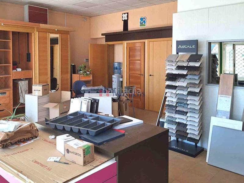 Foto 67e9f26a-15ab-4421-a1c3-e351b06aae5b. Fabrikhalle in Griñón